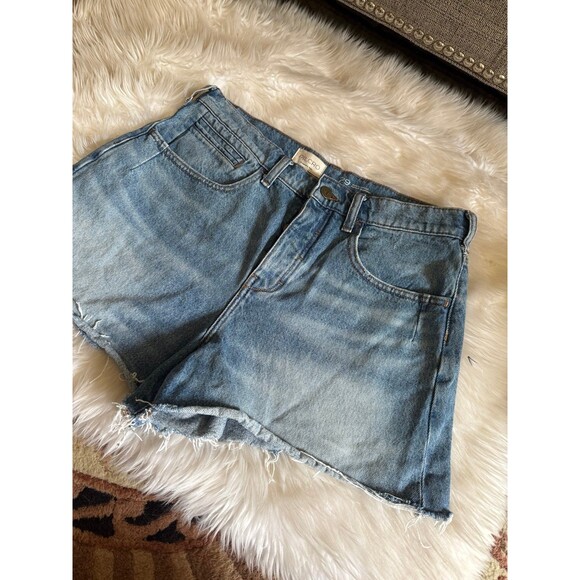 Anthropologie Pilcro Jean shorts - Picture 4 of 9